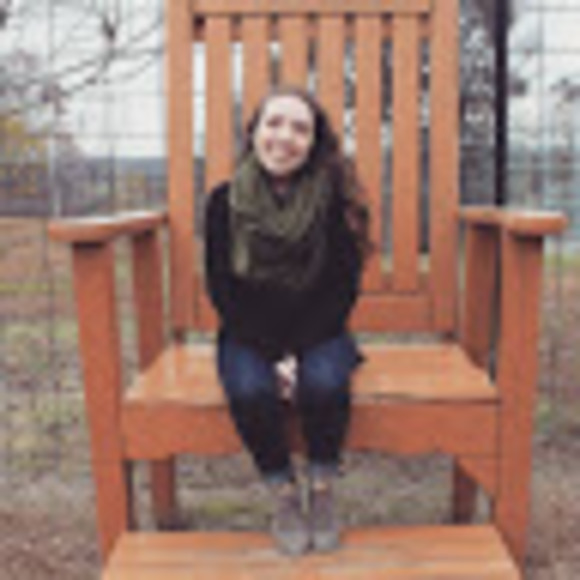 Meet your Posher, Destanee - Picture 1 of 1